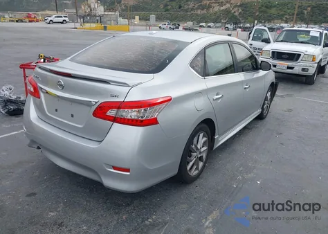 2015 Nissan Sentra Sr z USA, uszkodzony, nr VIN 3N1AB7AP3FY324323